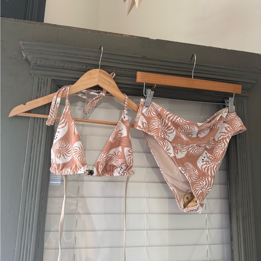 Effortless Swim Two-Piece Shell Print Bikini Set